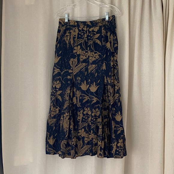 Mariella Burani Dresses & Skirts - Italian designer printed A-Line skirt